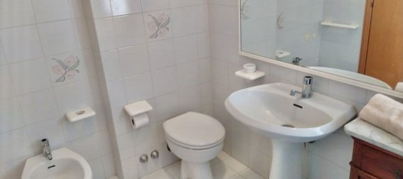 6 rooms House in Rufina, Italy No. 49244 8