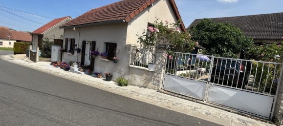 4 chambres Maison à Bazaiges, France No. 87649 2