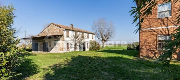 4 Schlafzimmer Haus in Bagnacavallo, Italy, Nr. 15650 20