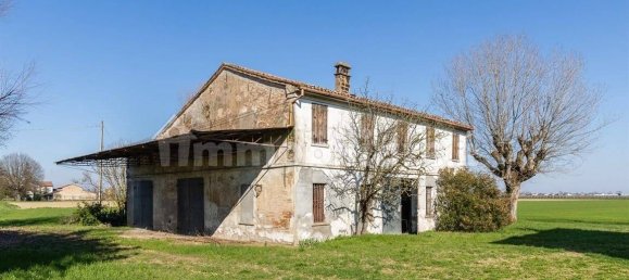 4 Schlafzimmer Haus in Bagnacavallo, Italy, Nr. 15650 18