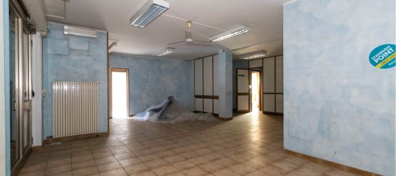3غرفة عقار تجاري في Orbassano, Italy رقم 81765 2