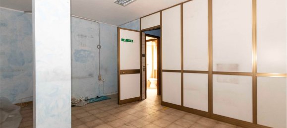 3غرفة عقار تجاري في Orbassano, Italy رقم 81765 6