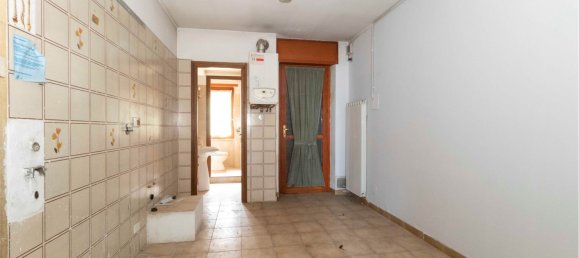 3غرفة عقار تجاري في Orbassano, Italy رقم 81765 10