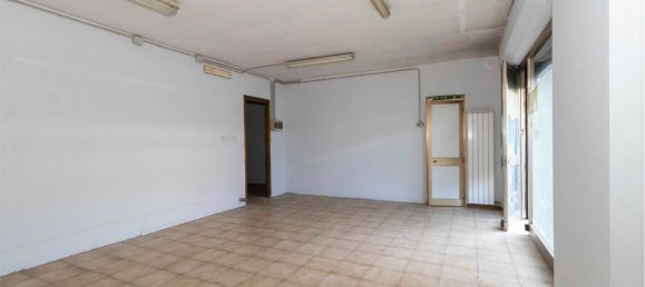 3غرفة عقار تجاري في Orbassano, Italy رقم 81765 16