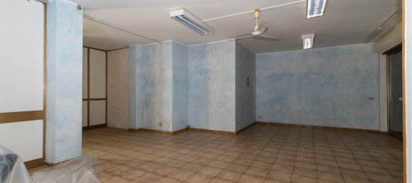 3غرفة عقار تجاري في Orbassano, Italy رقم 81765 4