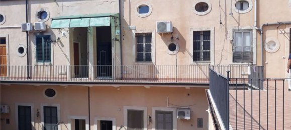 Дуплекс с 4 комнатами в Сиракузы, Италия № 246565 37