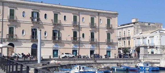 Дуплекс с 4 комнатами в Сиракузы, Италия № 246565 32