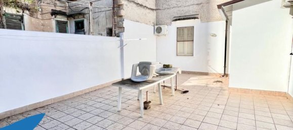 3-Zimmer Haus in Palermo, Italy, Nr. 37088 27