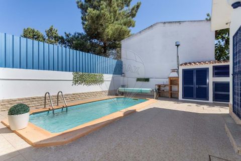 3 bedrooms House in Seixal, Portugal No. 291366