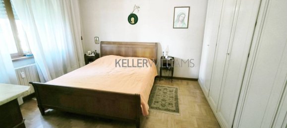 4 bedrooms Apartment in Rome, Italy No. 372914 10
