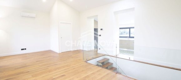 3 bedrooms House in Vila Nova de Gaia, Portugal No. 56631 2