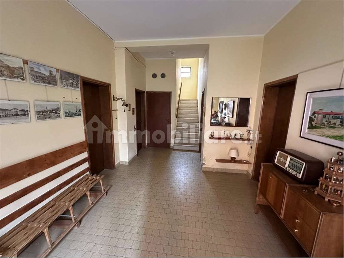 Casa T5 em Como, Italy N.º 316339