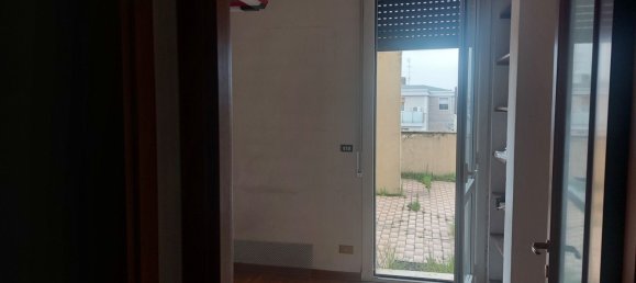 5 rooms Penthouse in Modena, Italy No. 23782 5