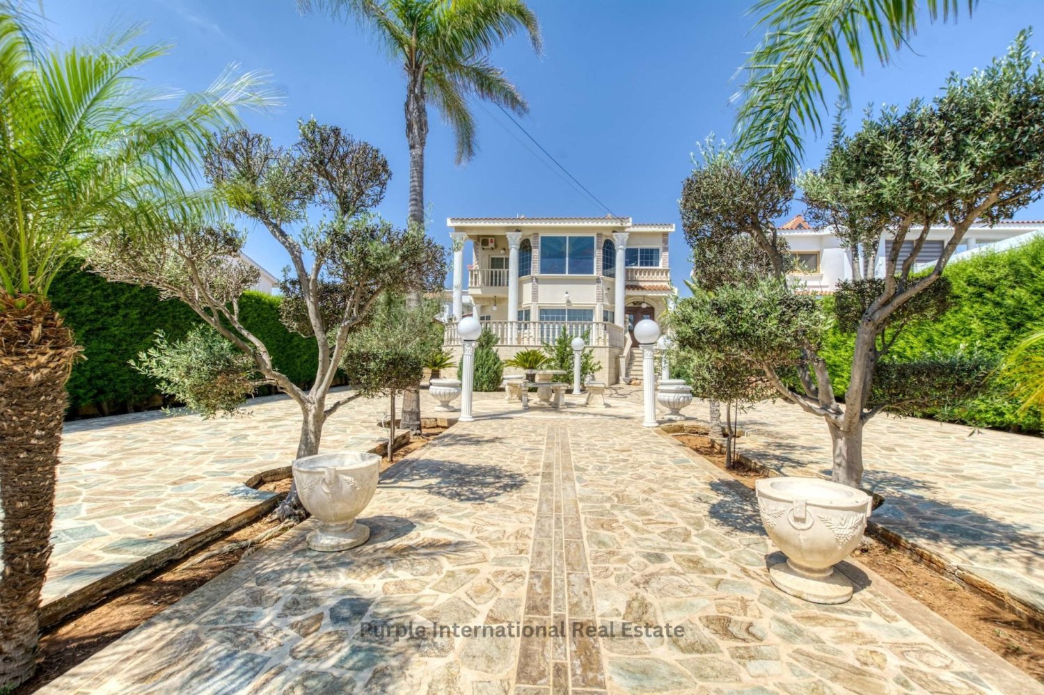 4 bedrooms Villa in Paralimni, Cyprus No. 23217