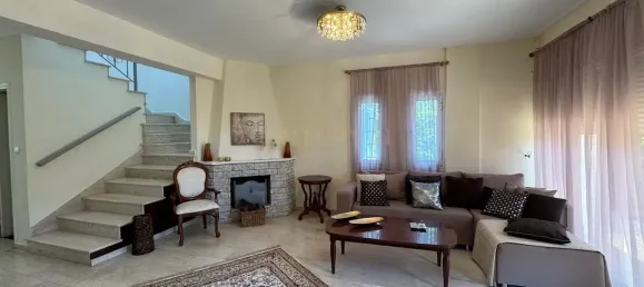 4 bedrooms Villa in Agios Athanasios, Cyprus No. 3610 5