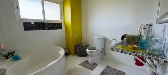 4 bedrooms Villa in Agios Athanasios, Cyprus No. 3610 15