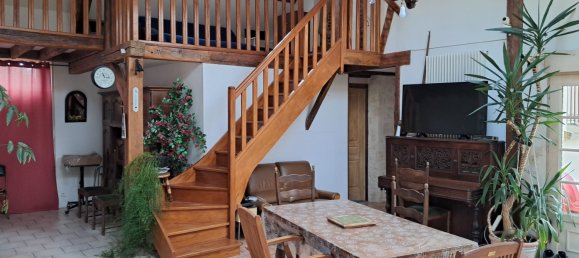 Дом с 4 спальнями в Ла Луп, Франция № 47213 2