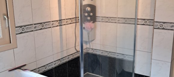 Дом с 4 спальнями в Ла Луп, Франция № 47213 12