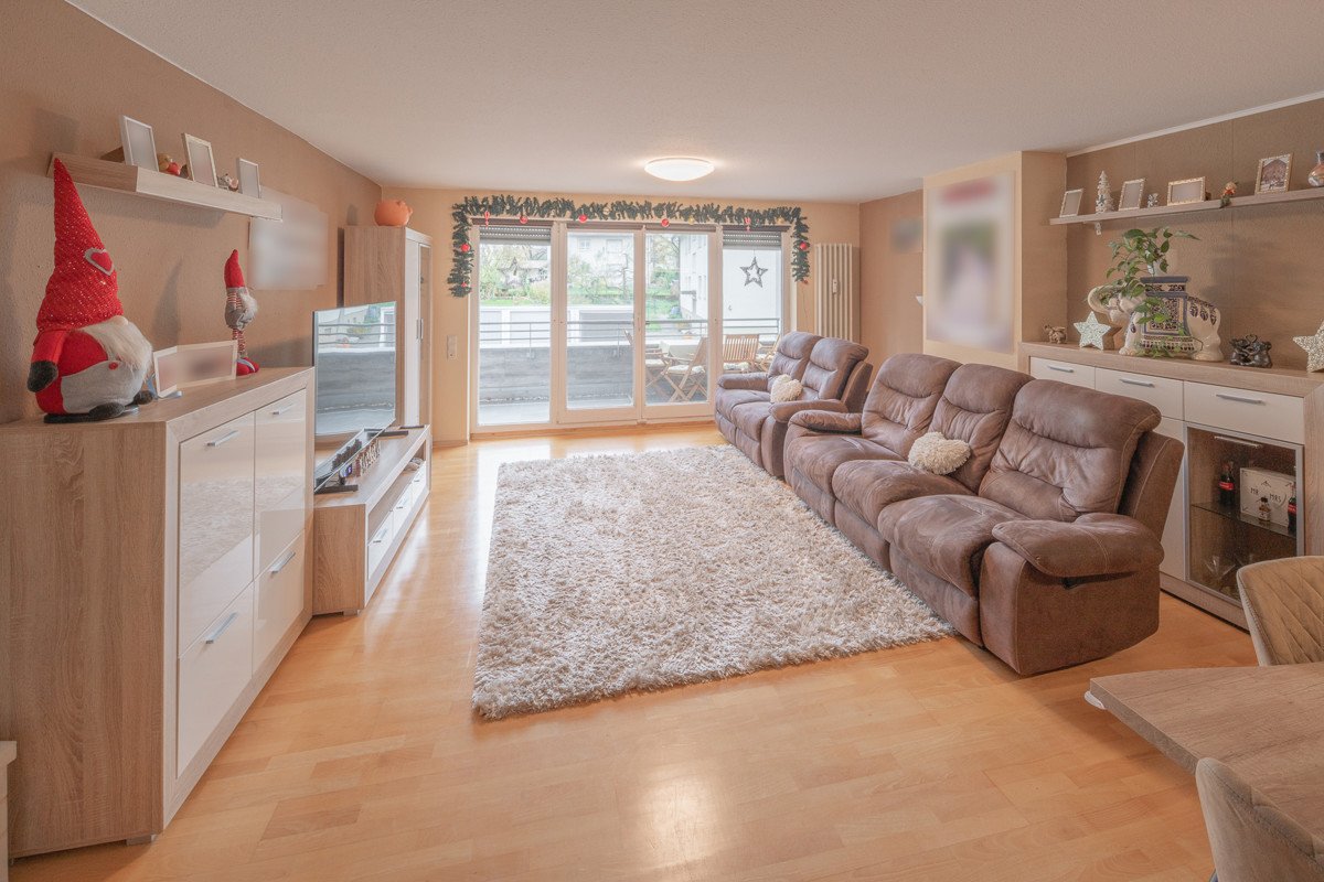 4 rooms Apartment in Reutlingen, Germany No. 87946