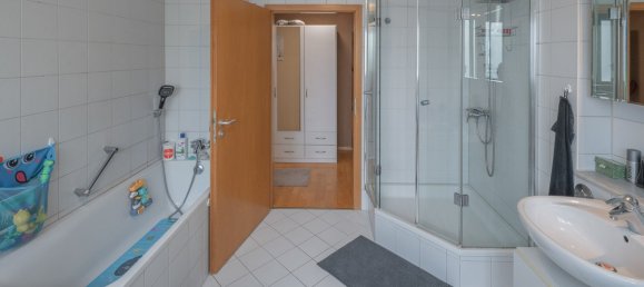 4 rooms Apartment in Reutlingen, Germany No. 87946 8