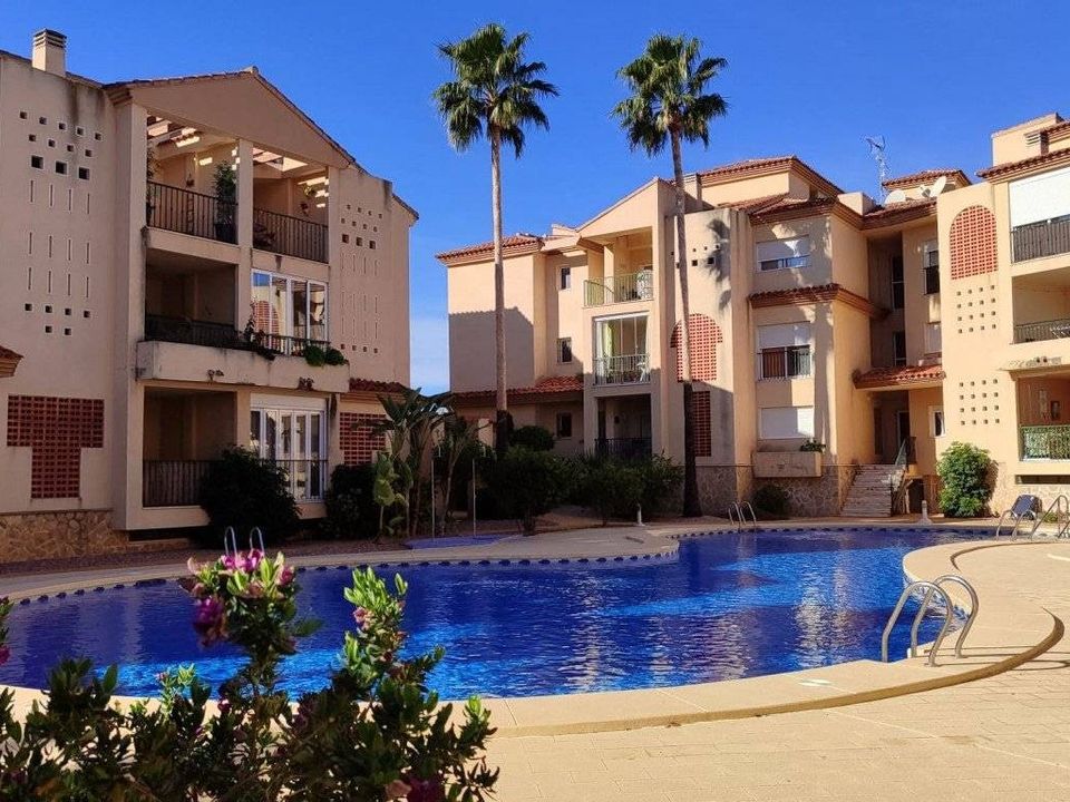 Квартира с 1 спальней в Л'Альбир, Испания № 170248