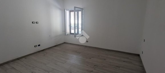 3-salle Appartement à Ravenna, Italy No. 234165 27