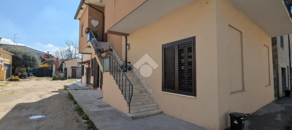 3-salle Appartement à Ravenna, Italy No. 234165 18