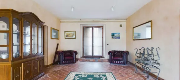 5 chambres Maison de ville à Eaux-Puiseaux, France No. 84285 3