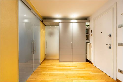 3 غرف نوم شقة في Sesto San Giovanni, Italy رقم 308534