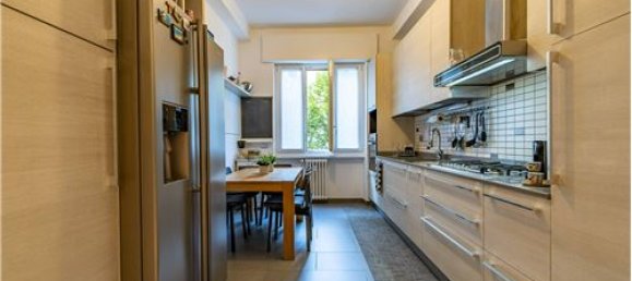 3 غرف نوم شقة في Sesto San Giovanni, Italy رقم 308534 6