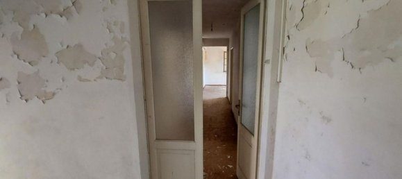 4 bedrooms Apartment in Sovramonte, Italy No. 372718 4