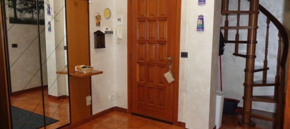 696m² Building in Turin, Italy No. 273144 12