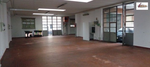 696m² Building in Turin, Italy No. 273144 34