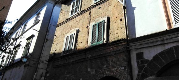 4 bedrooms Apartment in Acquapendente, Italy No. 304893 2