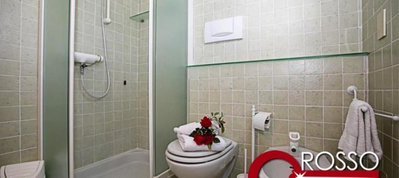 Casa de 3 dormitorios en Padenghe sul Garda, Italy No. 293005 18