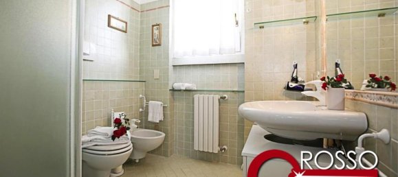 Casa de 3 dormitorios en Padenghe sul Garda, Italy No. 293005 19