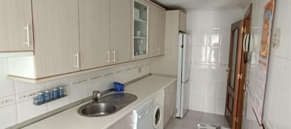 2 bedrooms Apartment in Villares de la Reina, Spain No. 150822 2