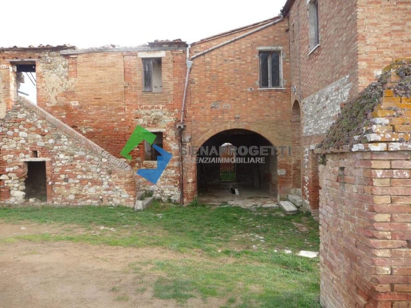 3غرفة منزل في Asciano, Italy رقم 142717