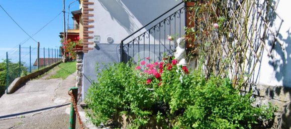 1 bedroom Apartment in Adrara San Rocco, Italy No. 359991 2