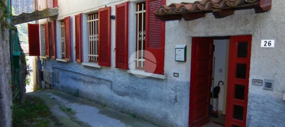 1 bedroom Apartment in Adrara San Rocco, Italy No. 359991 3