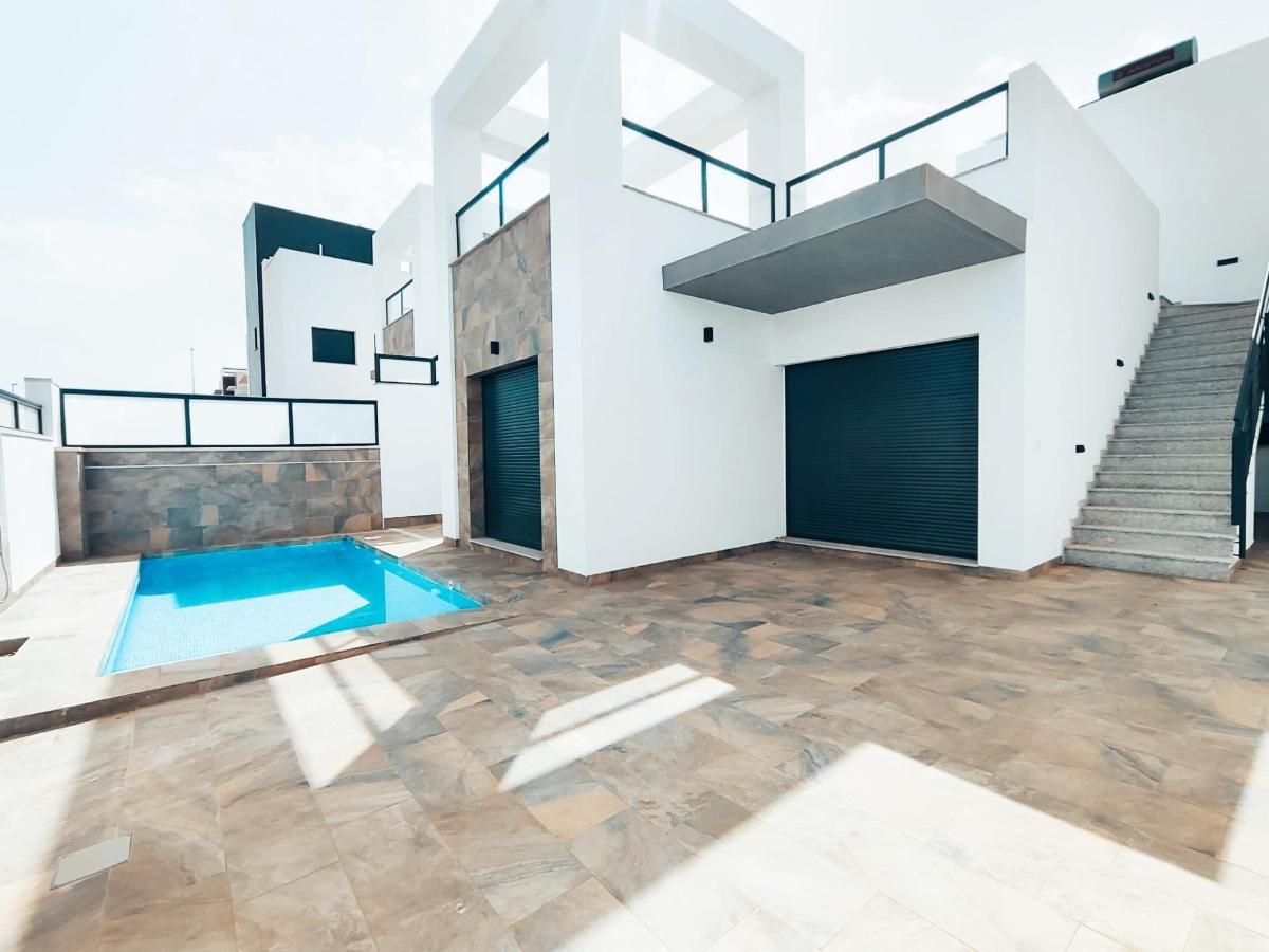 Villa T4 em Benijofar, Spain N.º 13604