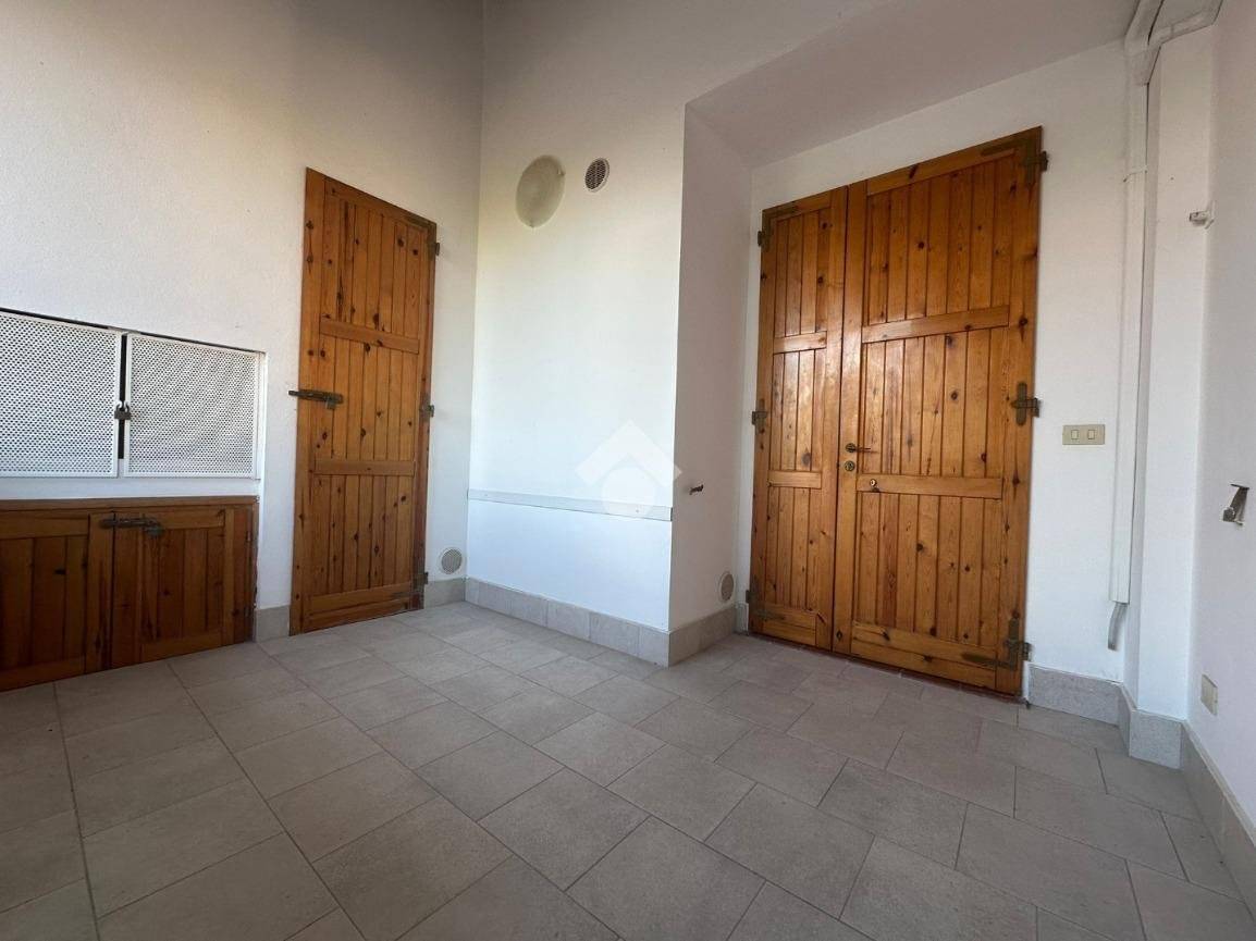 3 bedrooms Apartment in Comacchio, Italy No. 363017