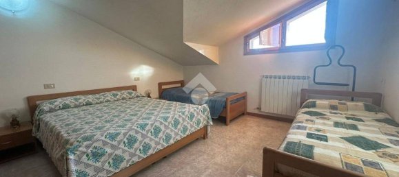 3 bedrooms Apartment in Comacchio, Italy No. 363017 18