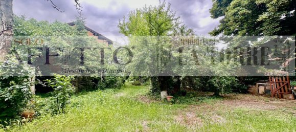 9 rooms House in Frugarolo, Italy No. 286621 2