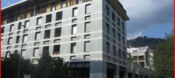 69m² Garage in Como, Italy No. 373767 3