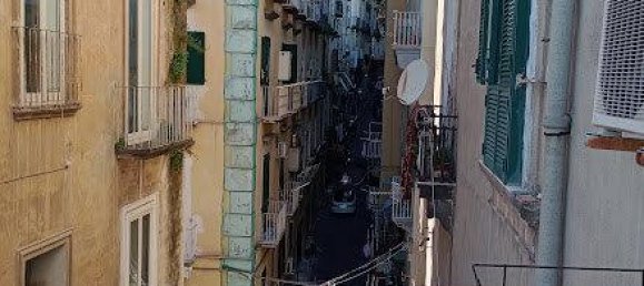 4 rooms Apartment in Naples, Italy No. 14633 32