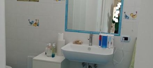 4 rooms Apartment in Naples, Italy No. 14633 21