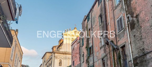 Gewerbliche Immobilie in Marino, Italy 130m², Nr. 81605 19