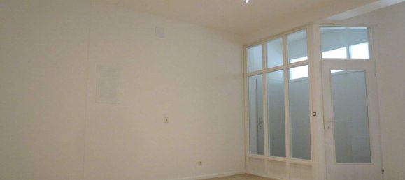 4-salle Appartement à Braunau am Inn, Austria No. 246916 2