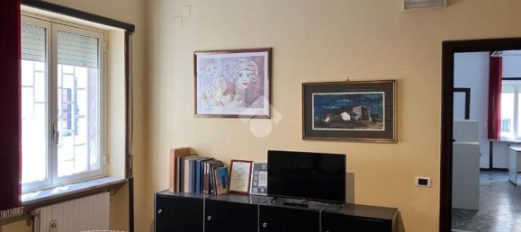 4 rooms Apartment in Foggia, Italy No. 268088 9